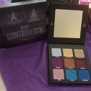 💋Jeffree star Mini pallete 💋